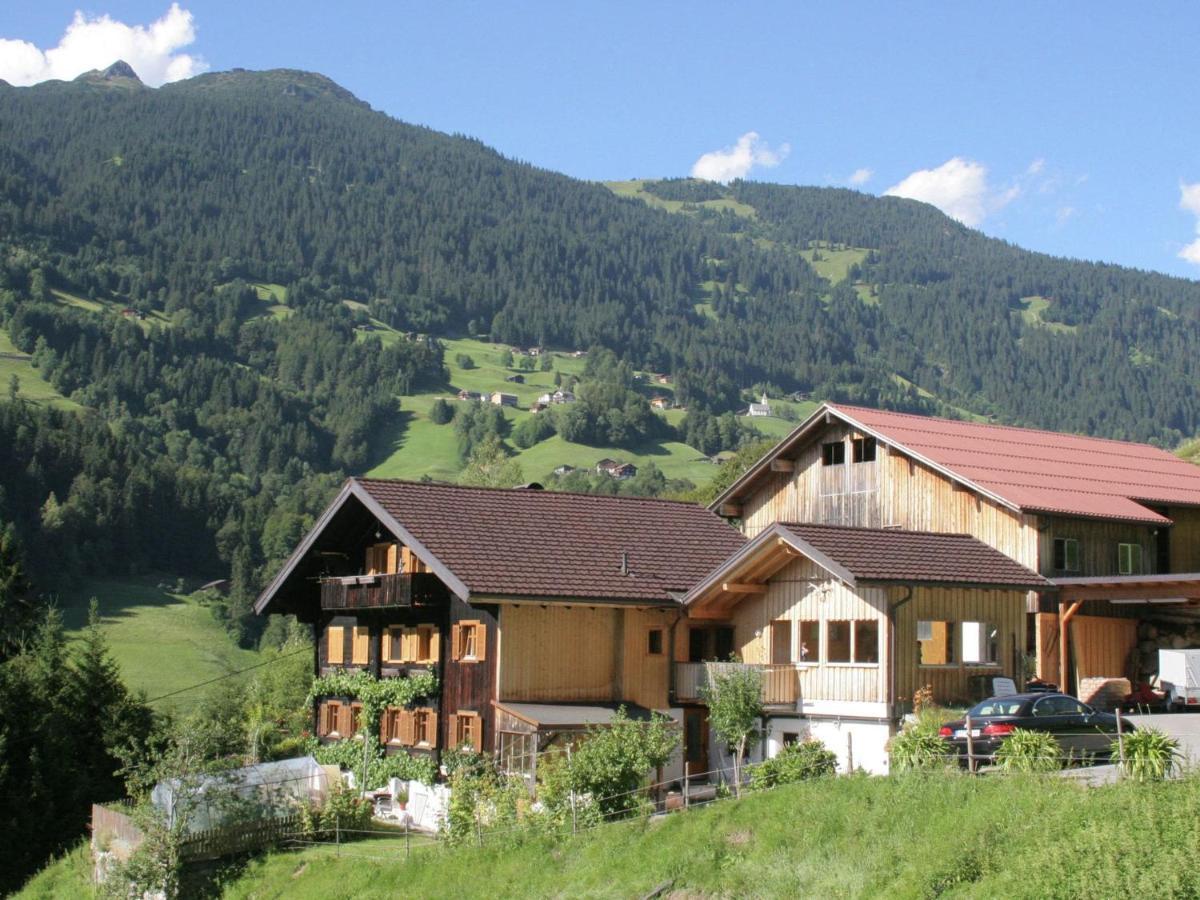 Apartment With View Of *